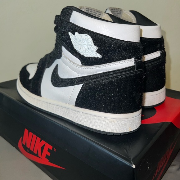 Jordan 1 - Picture 4 of 12